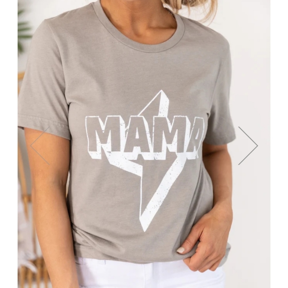 LIKE NEW pink lily mama tshirt